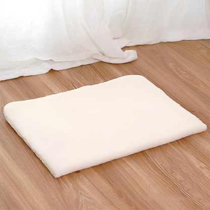 Self-Heating Cozy Pet Blanket Kennel